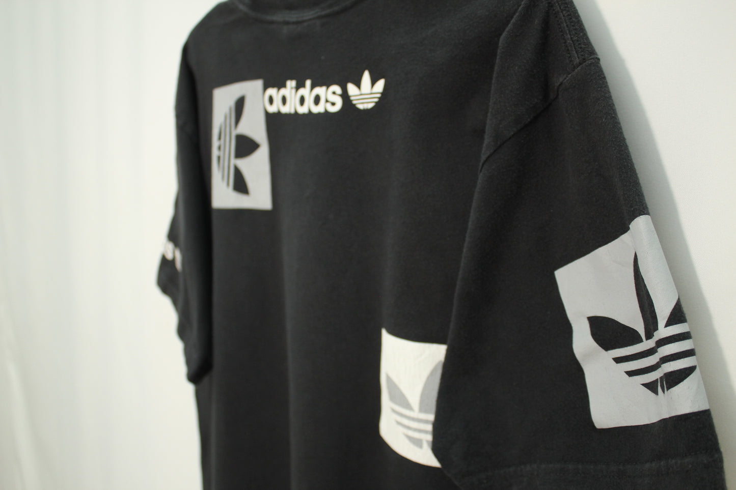 Camiseta Adidas