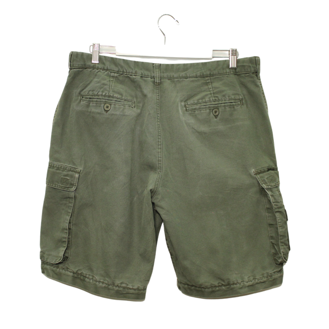 Pantalon Corto de Cargo (34)